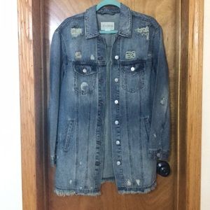 Sky n sparrow distressed denim jacket